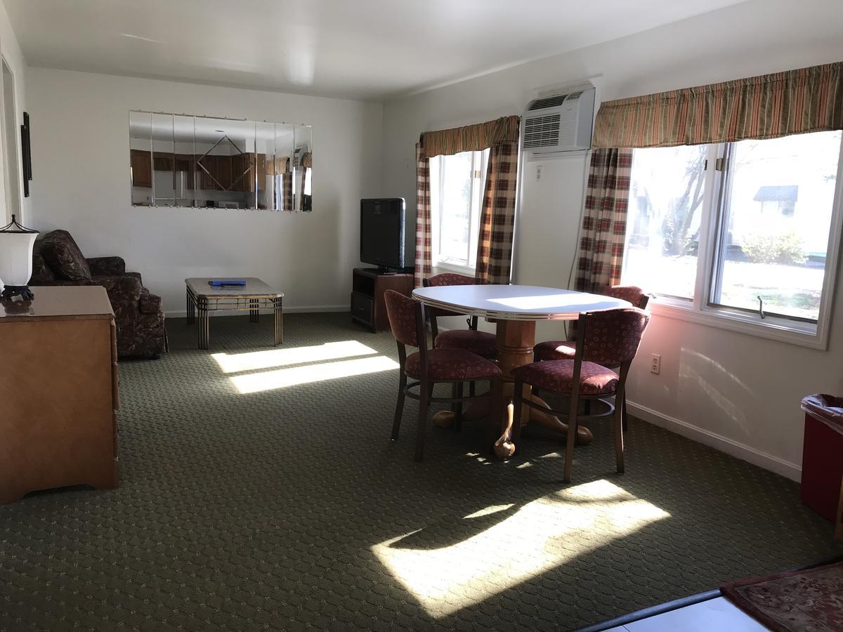 Exit 5 Motel&Cottages Saco Buitenkant foto